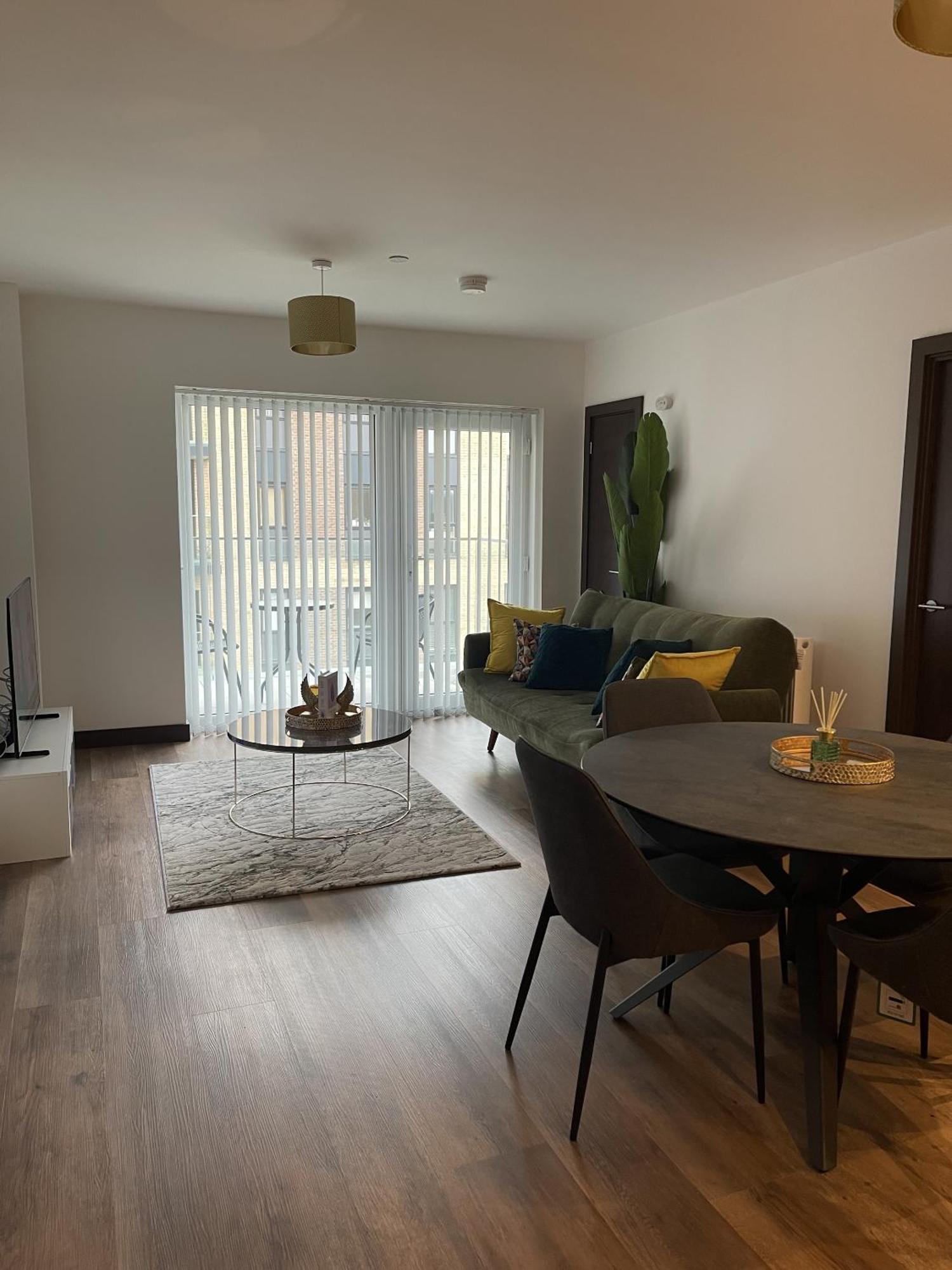 The Godfreys, Edinburgh Way, Harlow Ngoại thất bức ảnh